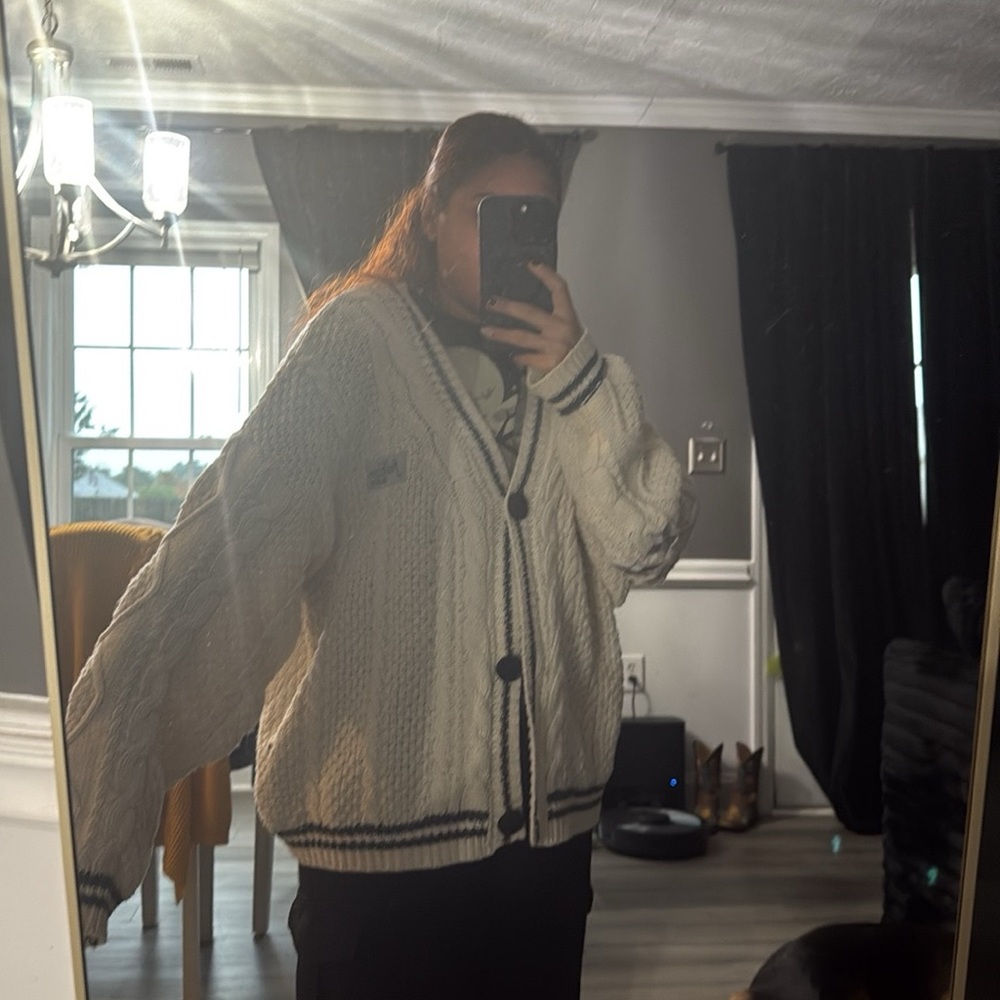 TRADE !!!!!! Taylor Swift Folklore cardigan
